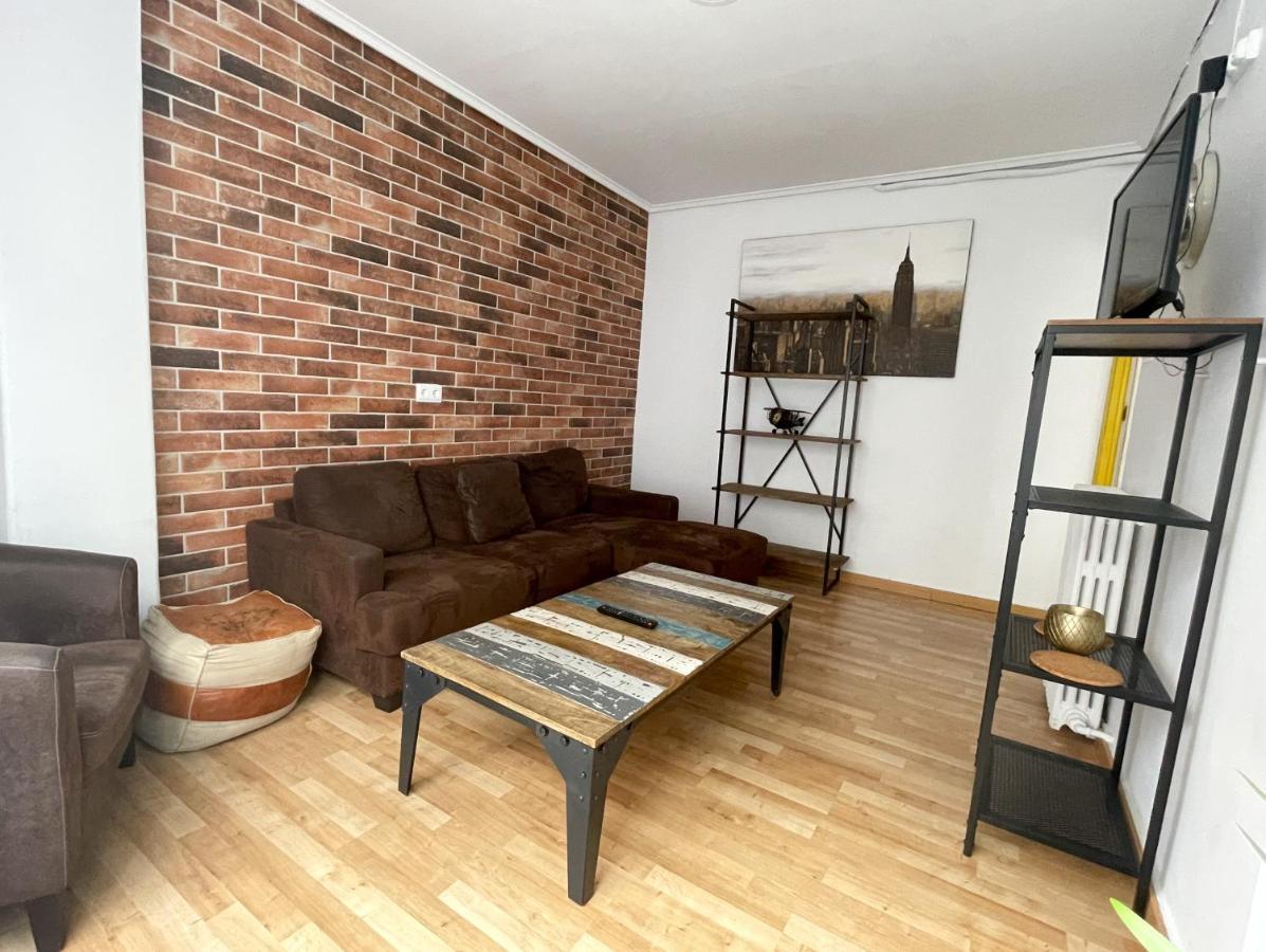 סרגוסה Az The Bridge Hostel - Coliving מראה חיצוני תמונה
