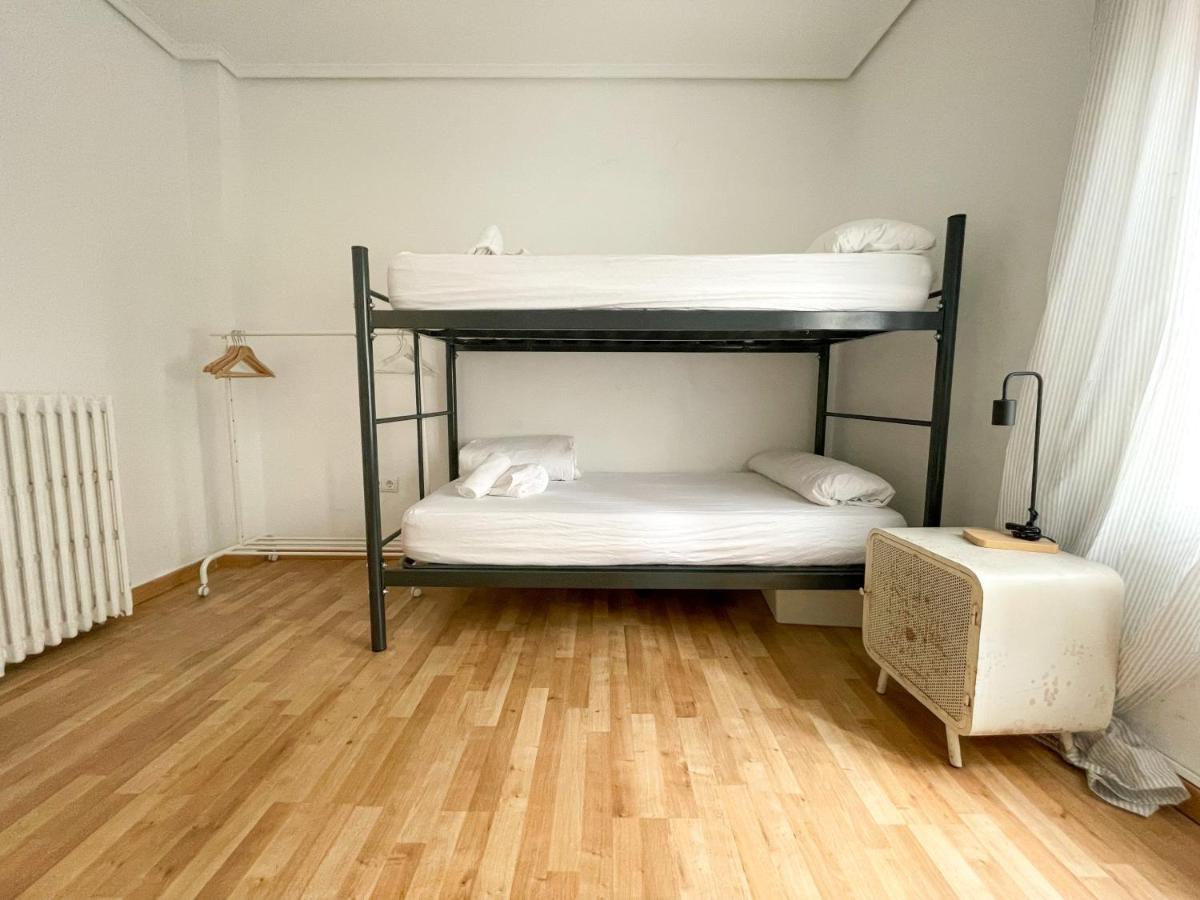 סרגוסה Az The Bridge Hostel - Coliving מראה חיצוני תמונה