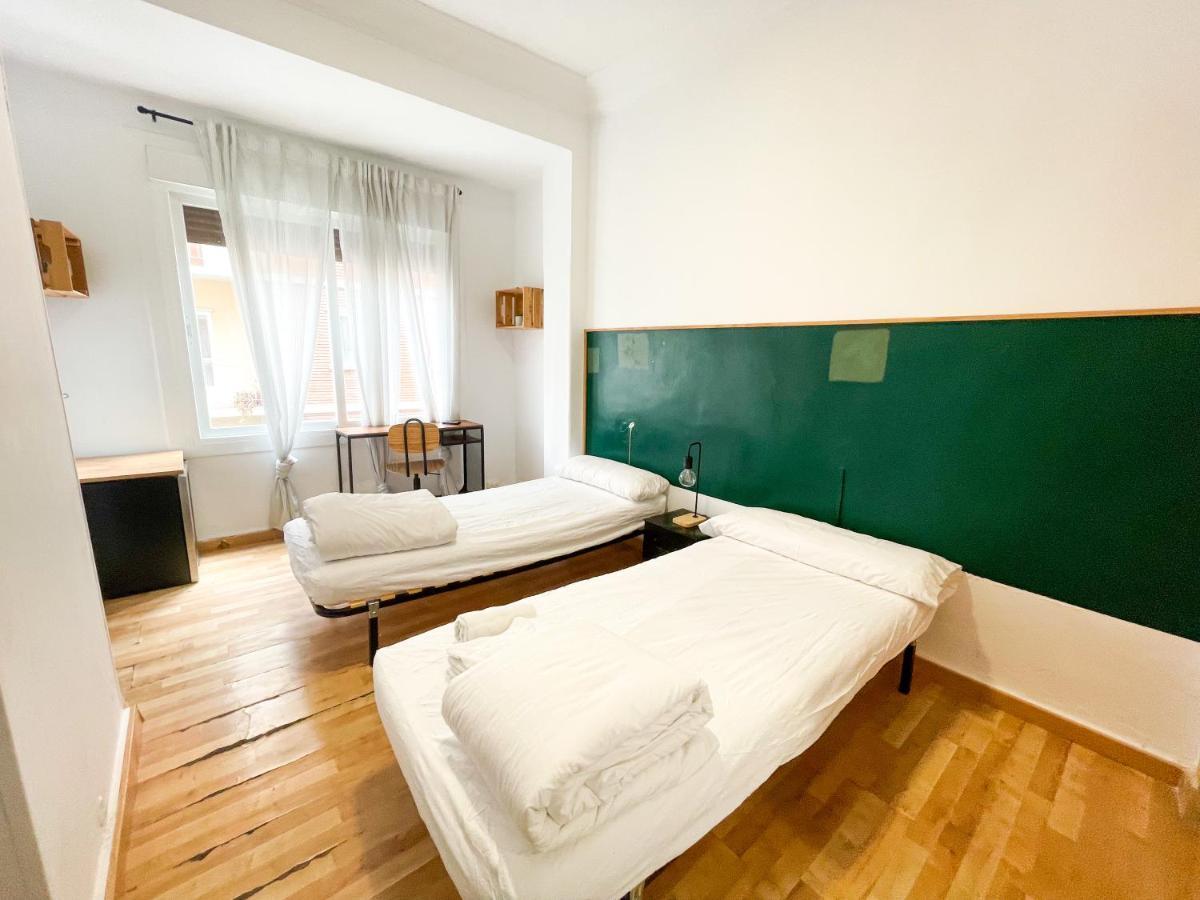 סרגוסה Az The Bridge Hostel - Coliving מראה חיצוני תמונה